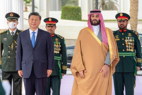 هل يكون التنافس الصيني الأمريكي في منطقة الخليج على حساب إيران؟