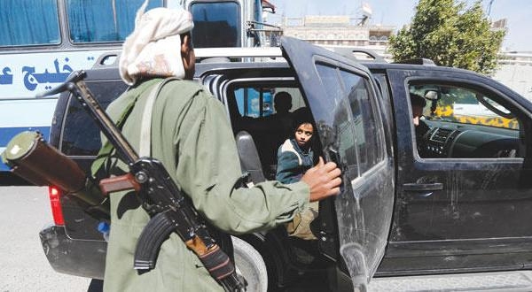 الحكومة: مليشيا الحوثي تعيش حالة رُعب جراء تنامي الاحتقان الشعبي في مناطق سيطرتها