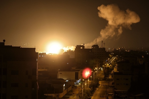 المقاومة الفلسطينية تطلق رشقتان صاروخيتان تجاه مستوطنات شمال غزة رداً على العدوان بالأقصى