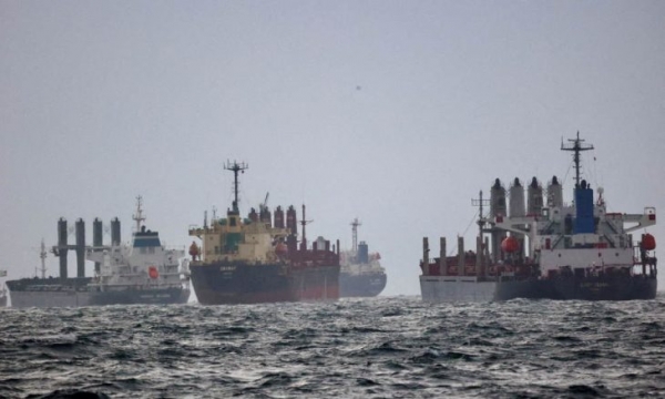 "سنعتبرها ناقلات عسكرية".. روسيا تصعّد بالبحر الأسود وتهدد السفن من العبور لموانئ أوكرانيا