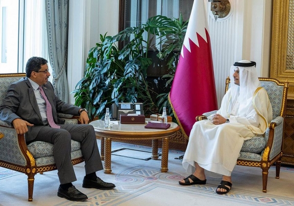 وزير الخارجية اليمني يبحث مع رئيس وزراء قطر علاقات التعاون وتفعيل آليات التشاور السياسي
