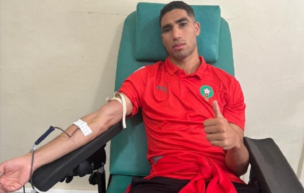 حكيمي ونجوم المنتخب المغربي يشاركون في حملة التبرع لضحايا الزلزال