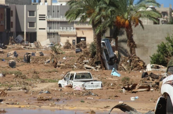 شاهد.. اللحظات الأولى لاجتياح السيول أحياء درنة الليبية