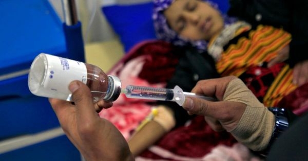 صنعاء.. محكمة حوثية تصدر حكمًا بالدية على قتلة أطفال سرطان الدم بعد حقنهم بدواء فاسد