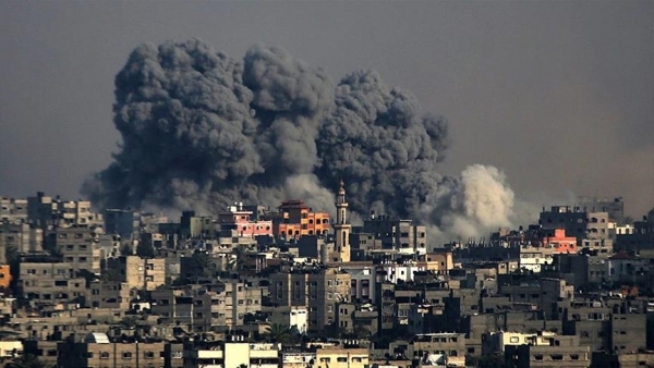 لليوم الـ 16 على التوالي.. عشرات الشهداء والجرحى في غارات إسرائيلية على غزة