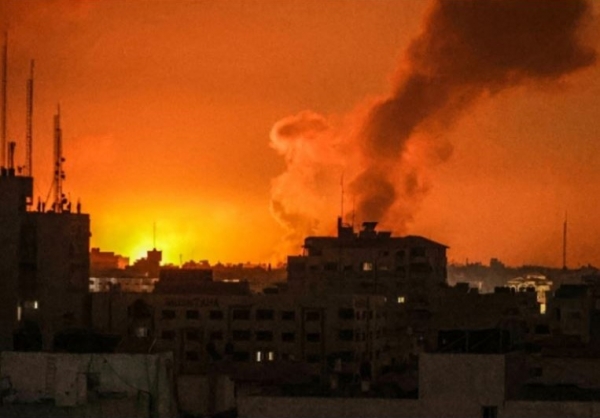 تجدد القصف الإسرائيلي العنيف على قطاع غزة.. ومطالب أممية بـ"تدفق جاد ومتلائم" للمساعدات