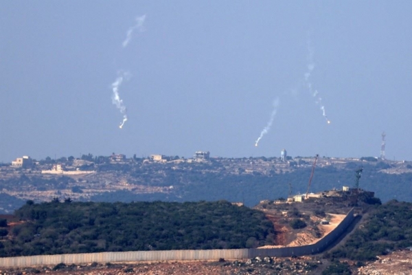 حكومة لبنان تضع خطة طوارئ.. صحيفة عبرية: إسرائيل تستعد لتوجيه ضربة قوية لـ"حزب الله"