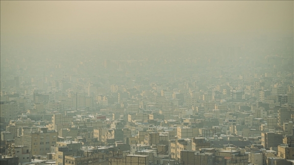 وفاة 27 ألف شخص جراء تلوث الهواء في إيران خلال 2023