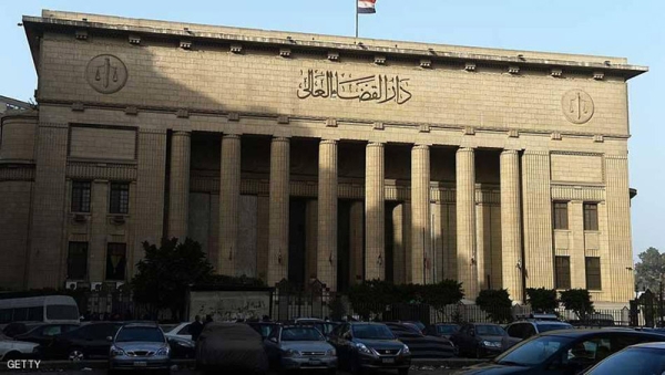مصر.. إحالة متهم بقتل ضابط يمني داخل شقته إلى المفتي لأخذ رأيه في إعدامه
