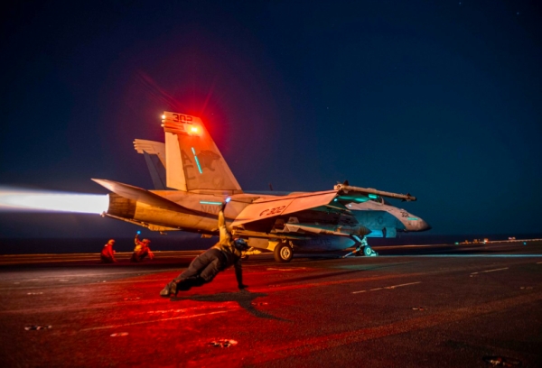 واشنطن تقول إن قواتها دمّرت 4 طائرات مُسيّرة في مناطق سيطرة الحوثيين باليمن