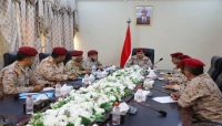 وزير الدفاع يدعو قادة الجيش للتعاون مع اللجنة العسكرية لتعزيز وحدة القوات المسلحة