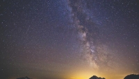 كواكب عملاقة تزين السماء خلال أكتوبر الجاري